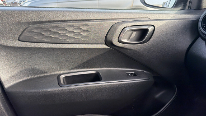 Hyundai i10 1.2 Advance 5dr Petrol Hatchback